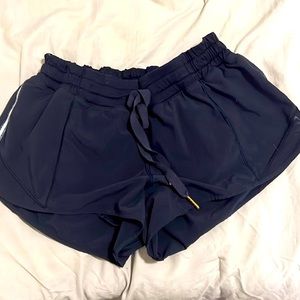 Lululemon hotty hot shorts, 2.5 inch inseam, size 6, navy